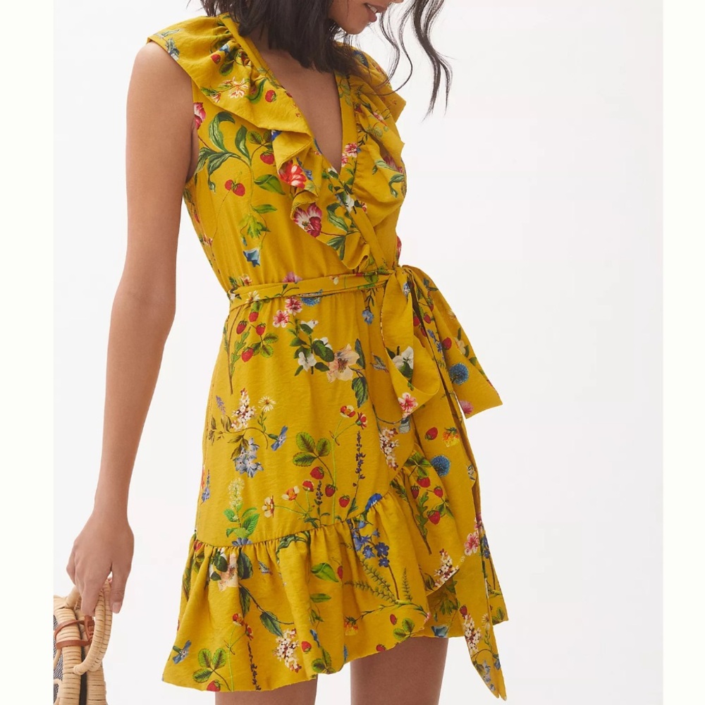 Maeve for Anthropologie yellow floral‎ strawberry wrap mini dress Sz S